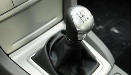 4S店每次都建议升级机油，让我用全合成的，我该听吗？