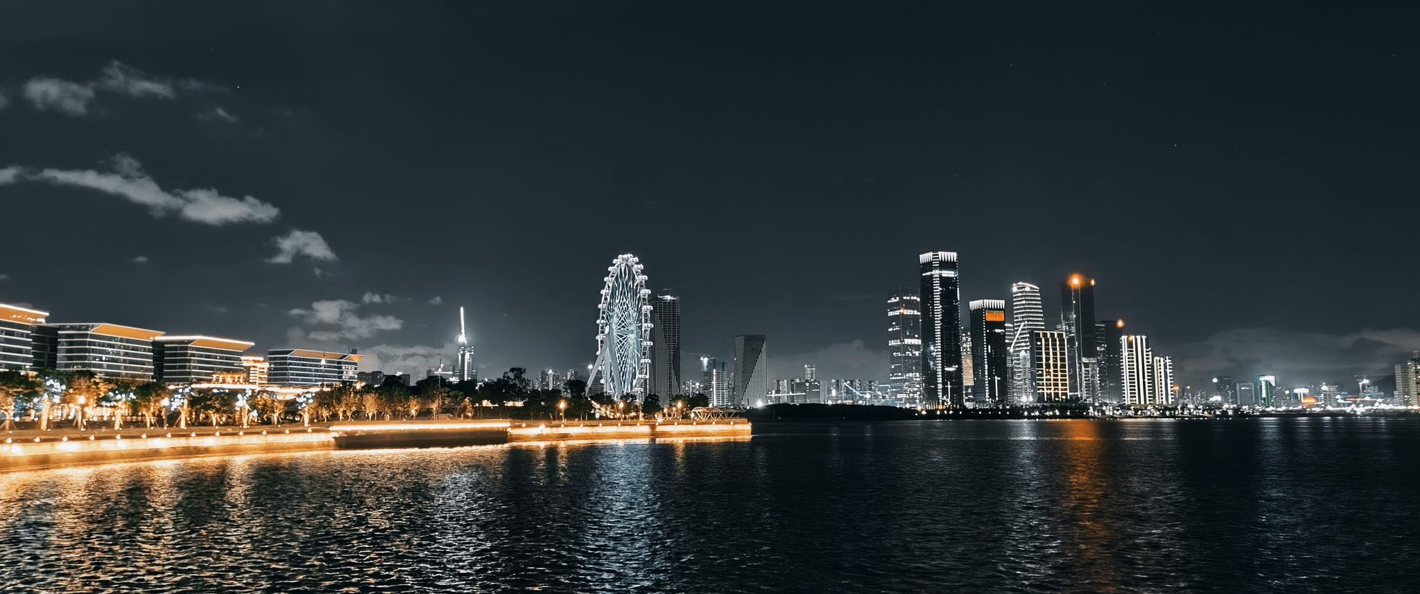 宝安中心的夜景,舒服|宝安|夜景|中心_新浪新闻
