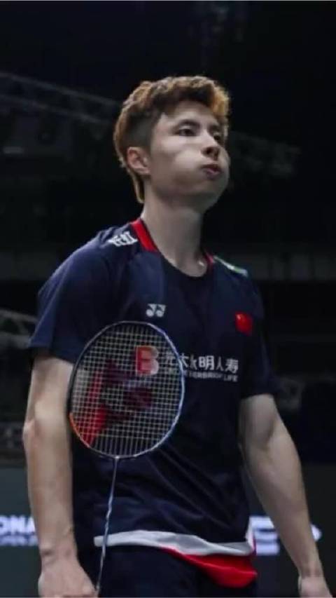 石宇奇和李诗沣退了之后国羽男单还有人吗