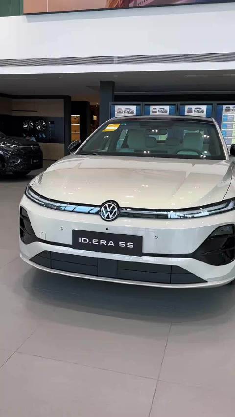 阎鹤祥体验上汽大众ID.ERA 5S，超长续航与城市NOA智驾越级