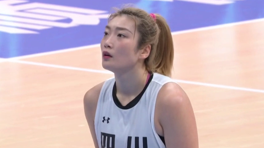 两战狂胜171分！四川全运女篮73分大胜香港 李梦25分韩旭16分