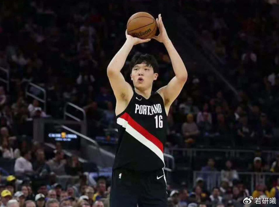 中国球员NBA首秀：姚明0分，杨瀚森2分，易建联纪录天花板