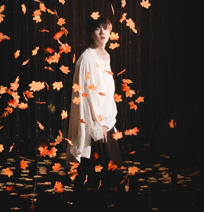 跨年晚会八大热搜:程潇“假唱”,薛之谦唱得太难听,何炅又哭了休闲区蓝鸢梦想 - Www.slyday.coM 跨年晚会八大热搜:程潇“假唱”,薛之谦唱得太难听,何炅又哭了休闲区蓝鸢梦想 - Www.slyday.coM