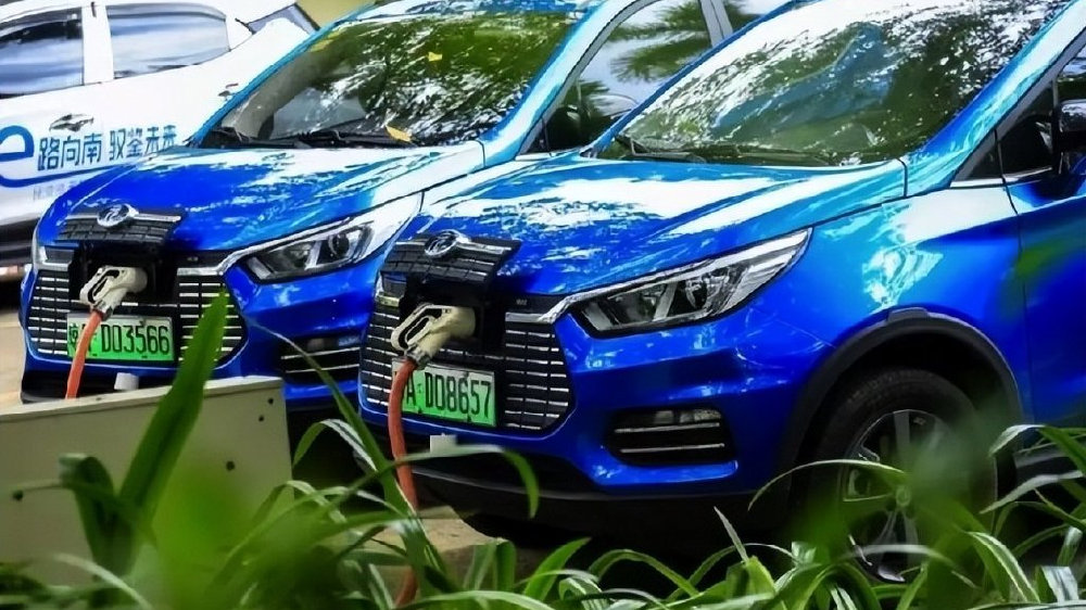 电动车“省油”的故事，越来越多人不信了！