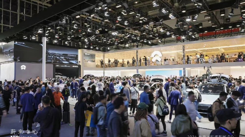 展示AI+交通创新力，多家被投企业亮相2024北京车展
