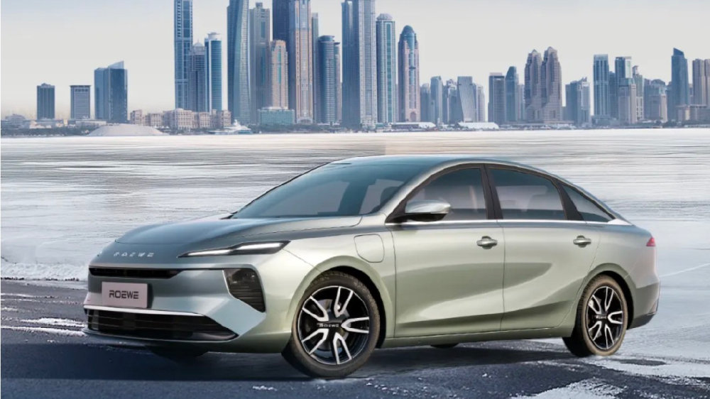 这款国民纯电家轿，让安全走进千家万户