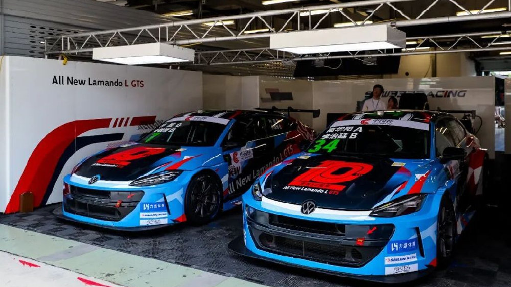 合资不想降价了？上汽大众拆解华为体系，用一款14万元性能车探路