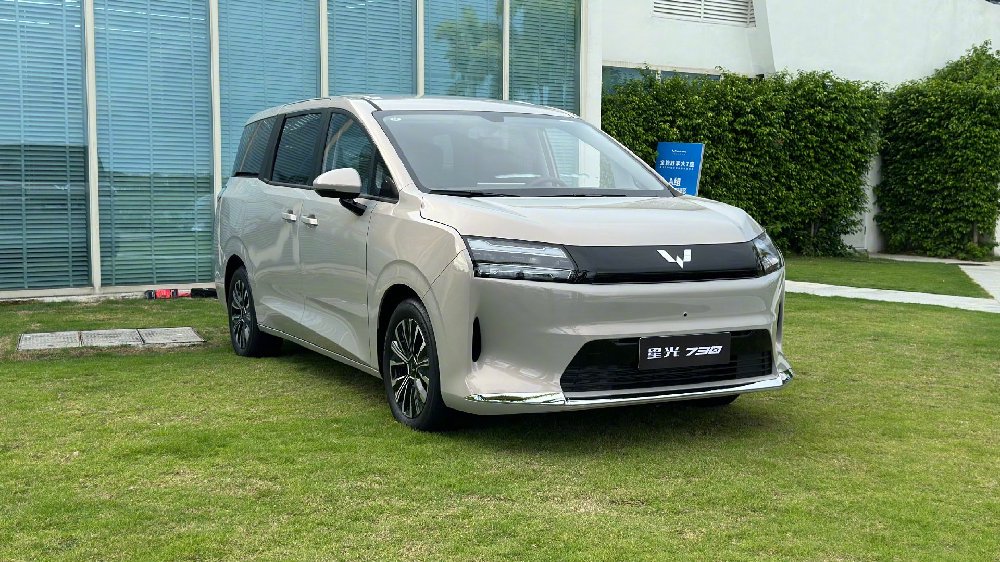 10万块就能买新能源MPV了？！