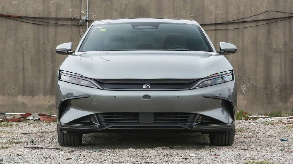 比亚迪汉长续航版上市，续航/内饰升级，外观保持不变