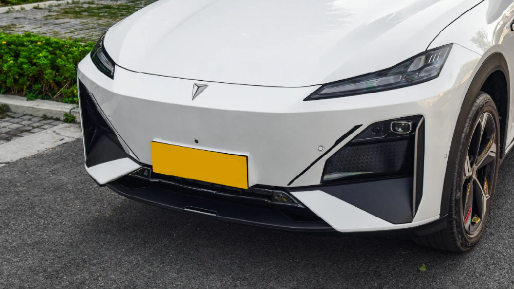 15万级中型SUV，配华为ADS+FSD+零重力座椅，试驾体验全新深蓝S07