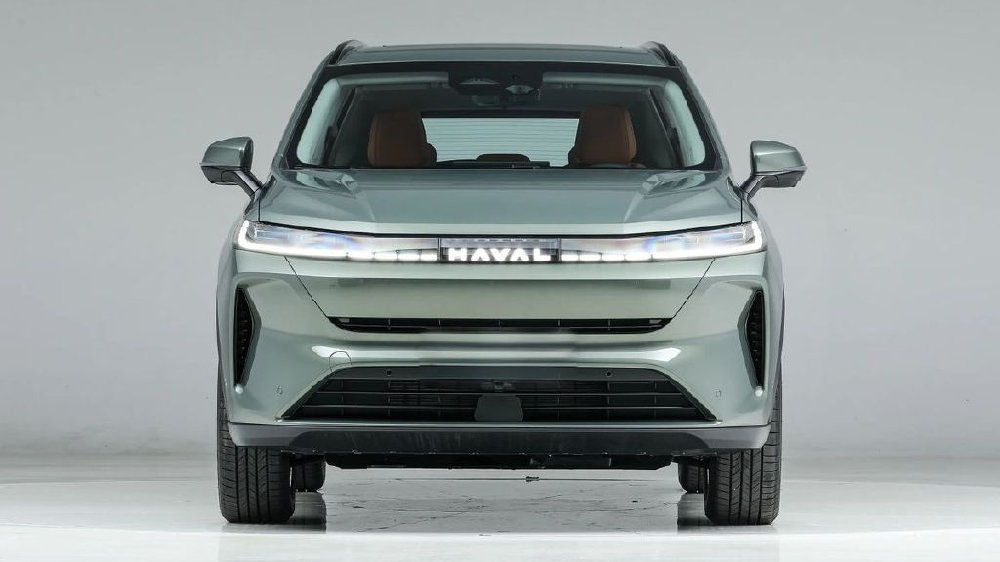 哈弗H6L亮相，尺寸超4米8，2.0T+9DCT，重塑燃油SUV价值标杆