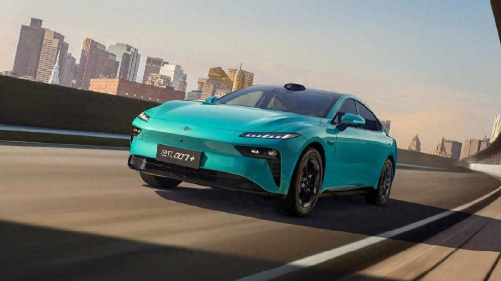 仅13.99万起！激光雷达、3.7秒破百，东风奕派eπ007+来了！