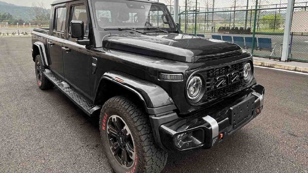 北汽制造212皮卡版正式申报，外观很复古硬朗，搭载2.3T柴油动力