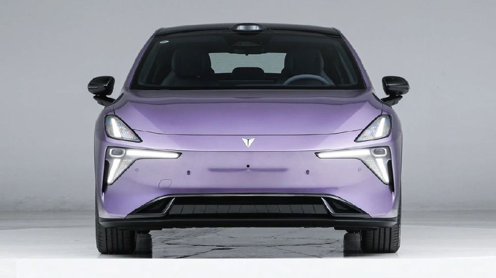 深蓝L06正式上市，13.29万元起，标配激光雷达+超4.8米车身