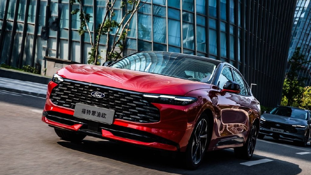 经典焕新出场，福特新蒙迪欧亮相广州车展