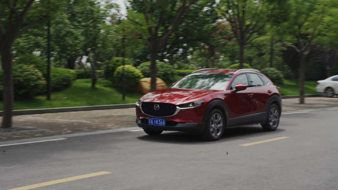 试驾马自达CX-30:“马粉”新宠,这是一台会上瘾的车!