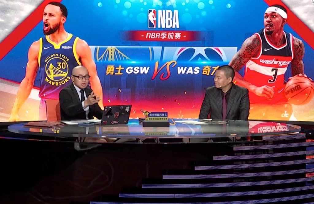 内线巨兽用智慧与技术征服全场