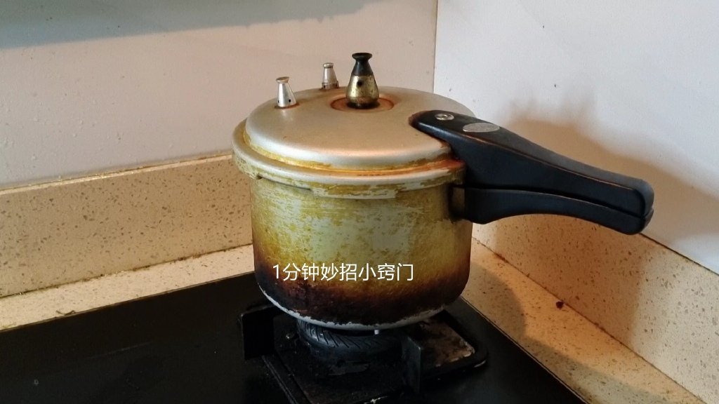 千万不能在厨房做的五件事,一定要记住,如果发生后悔就晚了休闲区蓝鸢梦想 - Www.slyday.coM 千万不能在厨房做的五件事,一定要记住,如果发生后悔就晚了休闲区蓝鸢梦想 - Www.slyday.coM