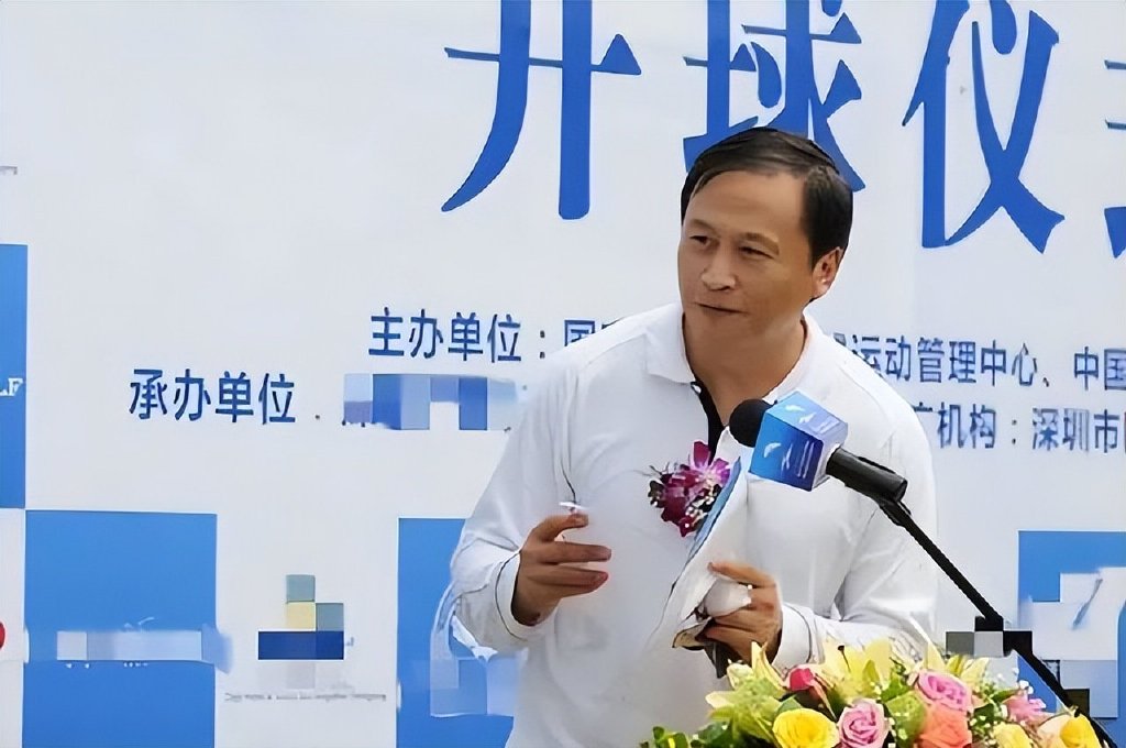 篮球开始了!65岁传奇李亚光被查,希望别晚节不保,网友提到杜锋休闲区蓝鸢梦想 - Www.slyday.coM 篮球开始了!65岁传奇李亚光被查,希望别晚节不保,网友提到杜锋休闲区蓝鸢梦想 - Www.slyday.coM