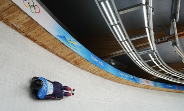创造历史!中国队闫文港夺得男子钢架雪车铜牌休闲区蓝鸢梦想 - Www.slyday.coM 创造历史!中国队闫文港夺得男子钢架雪车铜牌休闲区蓝鸢梦想 - Www.slyday.coM