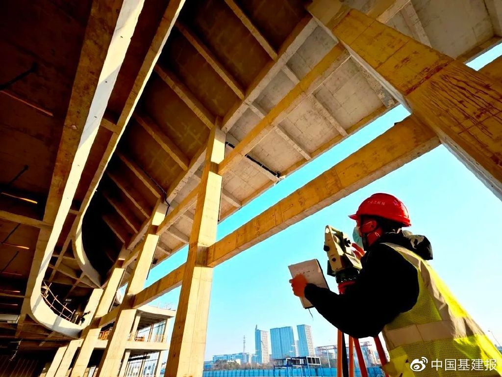 为异形修建“因地制宜”：二航局武汉中法生态城项目的建造故事