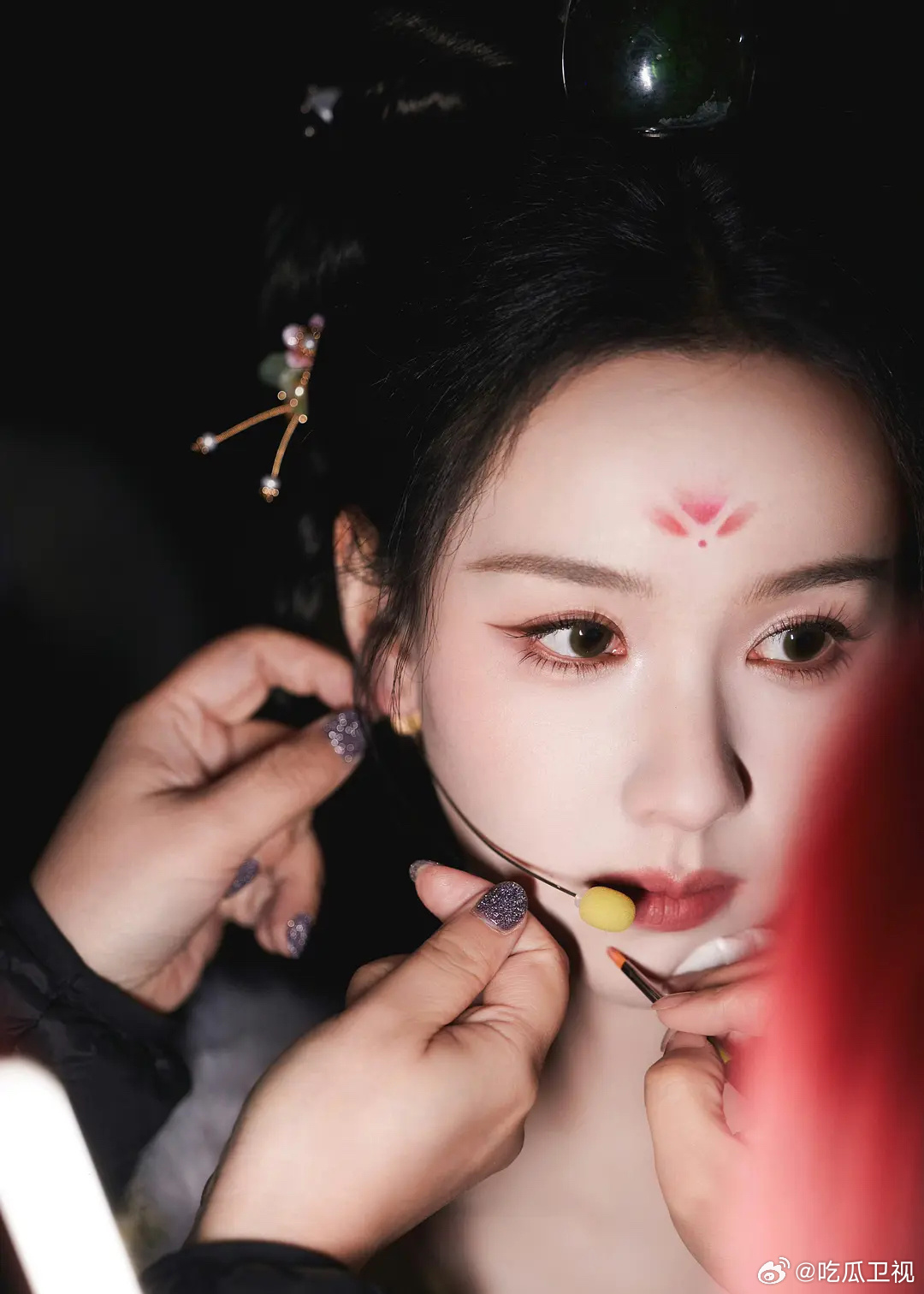 陈都灵晚会状态咋样？感觉今天是萌萌兔，真可爱