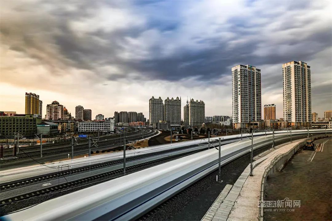 二月二龙抬头丨春龙节雨夹雪、伴大风休闲区蓝鸢梦想 - Www.slyday.coM 二月二龙抬头丨春龙节雨夹雪、伴大风休闲区蓝鸢梦想 - Www.slyday.coM