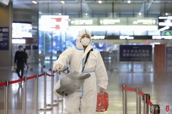 上海六院怎么了?徐汇所有小区48小时闭环管理?回应来了!吴凡:步调越一致,实现社会面清零的速度越快休闲区蓝鸢梦想 - Www.slyday.coM 上海六院怎么了?徐汇所有小区48小时闭环管理?回应来了!吴凡:步调越一致,实现社会面清零的速度越快休闲区蓝鸢梦想 - Www.slyday.coM