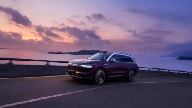 打破外资品牌垄断，问界 M9 的同级销冠之路