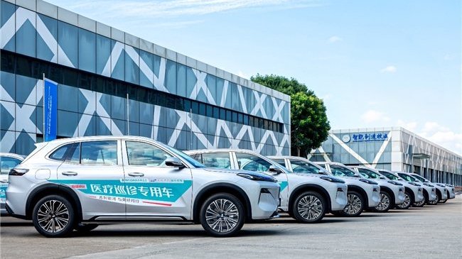 低油耗 长续航 安全可靠，银河星舰7EM-i保障百人援疆公益行