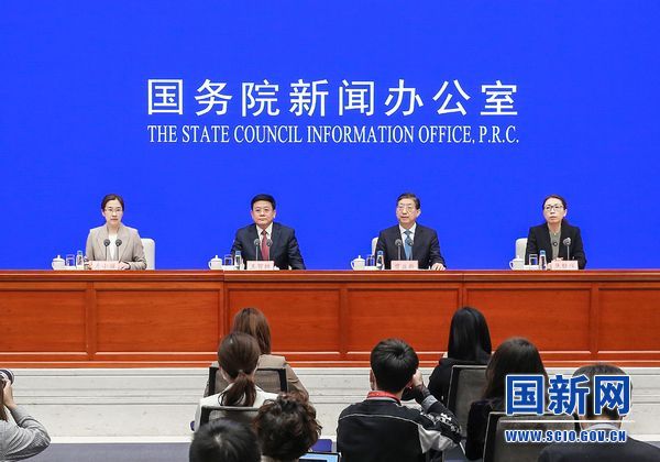 防疫政策从严还是放开?一文看懂本轮疫情你关心的6个问题休闲区蓝鸢梦想 - Www.slyday.coM 防疫政策从严还是放开?一文看懂本轮疫情你关心的6个问题休闲区蓝鸢梦想 - Www.slyday.coM