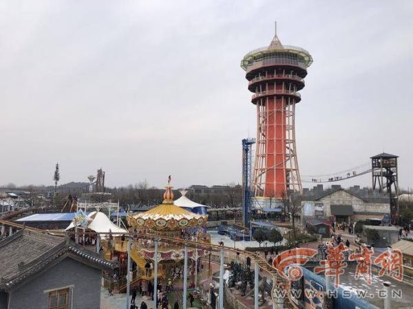 新春走基层大年初一白鹿仓景区人气不错 儿童游乐项目受欢迎休闲区蓝鸢梦想 - Www.slyday.coM 新春走基层大年初一白鹿仓景区人气不错 儿童游乐项目受欢迎休闲区蓝鸢梦想 - Www.slyday.coM