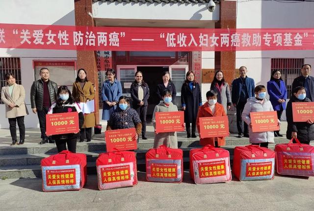 巾帼红·家宣讲|让党的十九届六中全会精神“飞入寻常百姓家”休闲区蓝鸢梦想 - Www.slyday.coM 巾帼红·家宣讲|让党的十九届六中全会精神“飞入寻常百姓家”休闲区蓝鸢梦想 - Www.slyday.coM