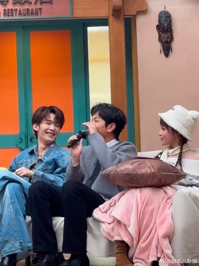 颜人中自曝今年春晚目标出镜4秒