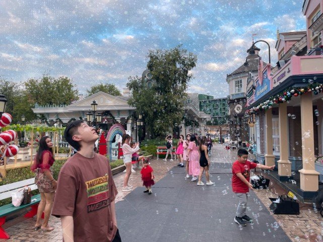 赵本山女儿与男友<a href=