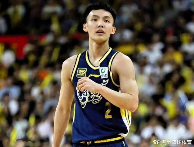 广东宏远8分惜败！新赛季开门黑，王洪泽24分，徐杰7分