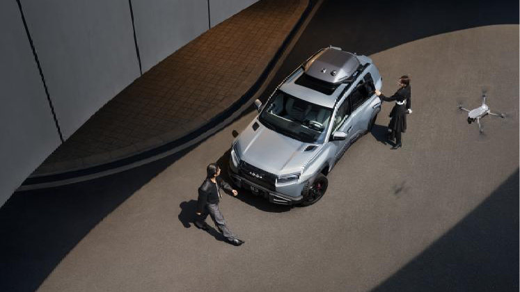 比方程豹豹5尺寸还大 配两把锁 深蓝G318无忧穿越版值得买吗？