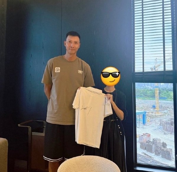 好久不见！网友曝易建联现身广东清远 训练球馆连中三分抢镜