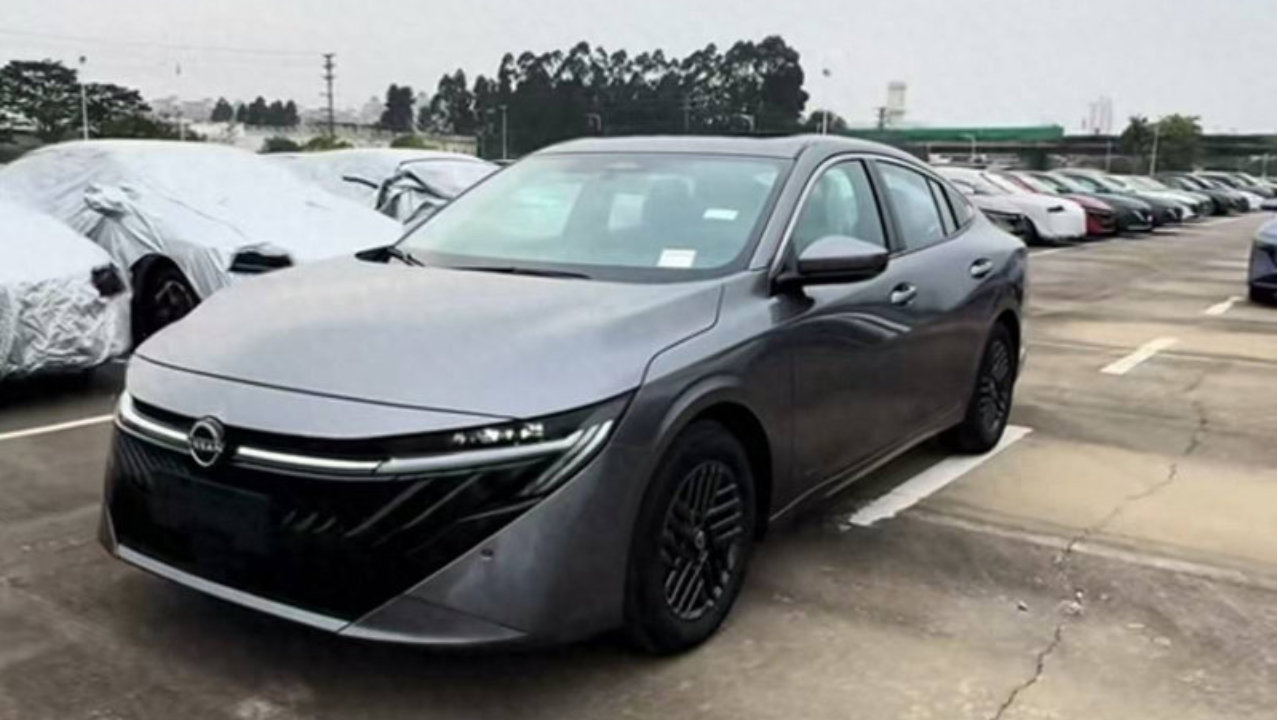 家用轿车“常青树”焕新！全系燃油动力，全新轩逸还有多少机会？