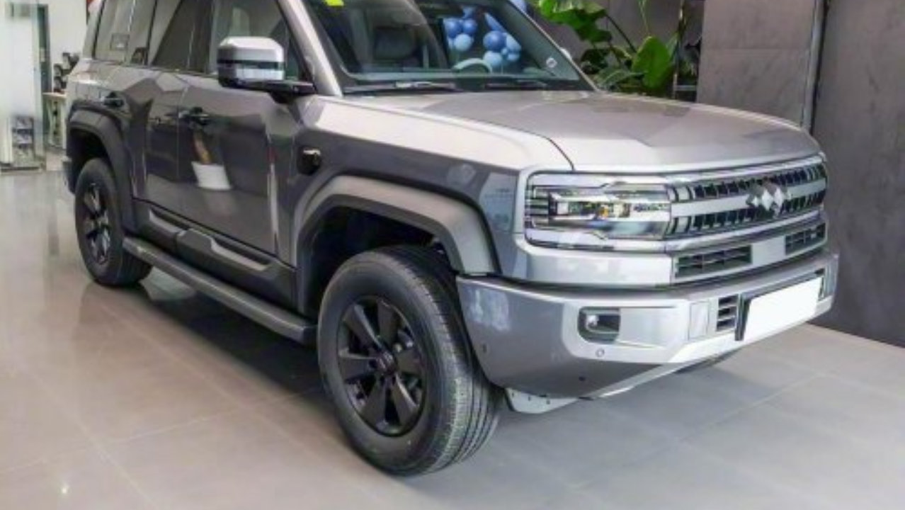 对比坦克400Hi4-T与方程豹5，看智趣烈马如何“以一抵三”