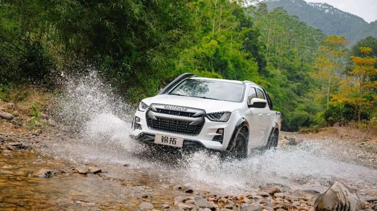 多款家族化产品联盟，铃拓皮卡成为合资最丰富车型