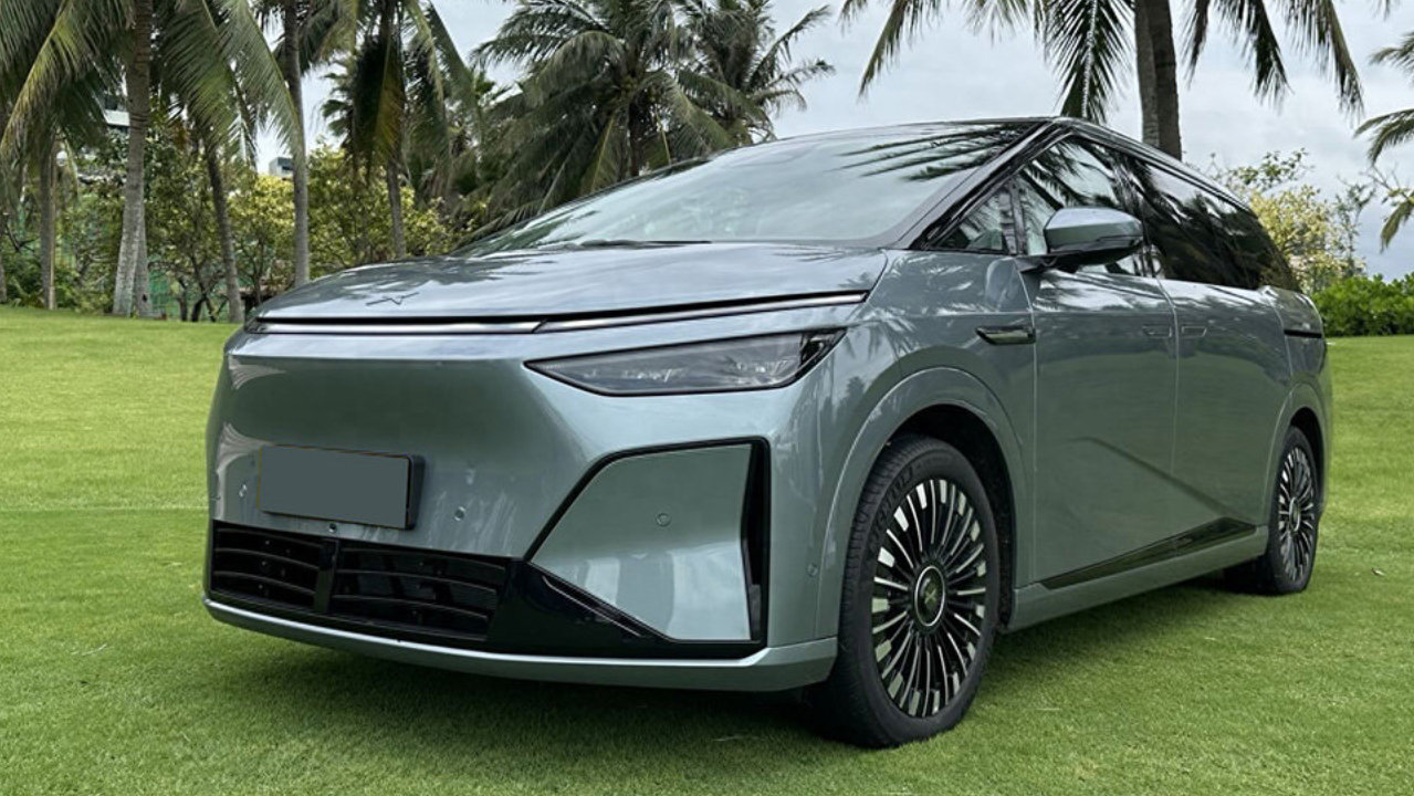 小鹏X9增程版正式上市，车长5316mm，7座，侧滑门，纯电续航452km