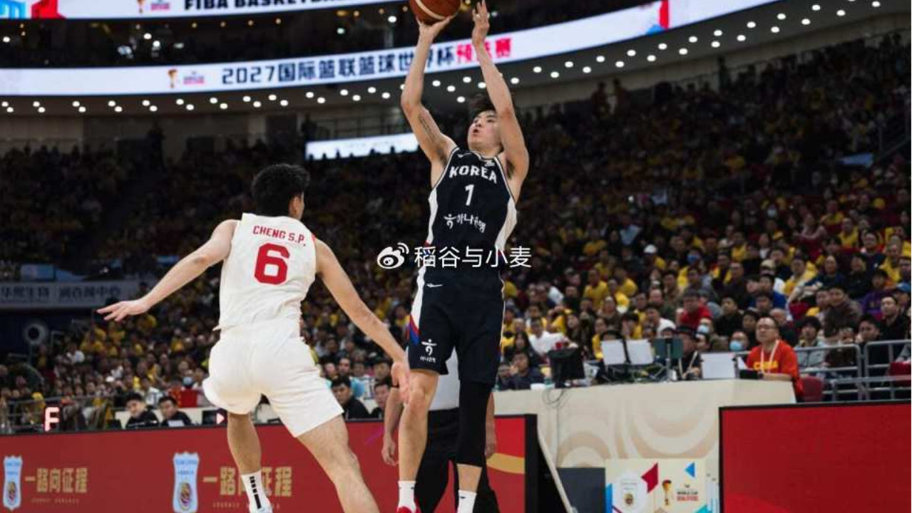 这次直接打爆了中国队！现在还有人说这位韩国球星不如崔永熙吗？