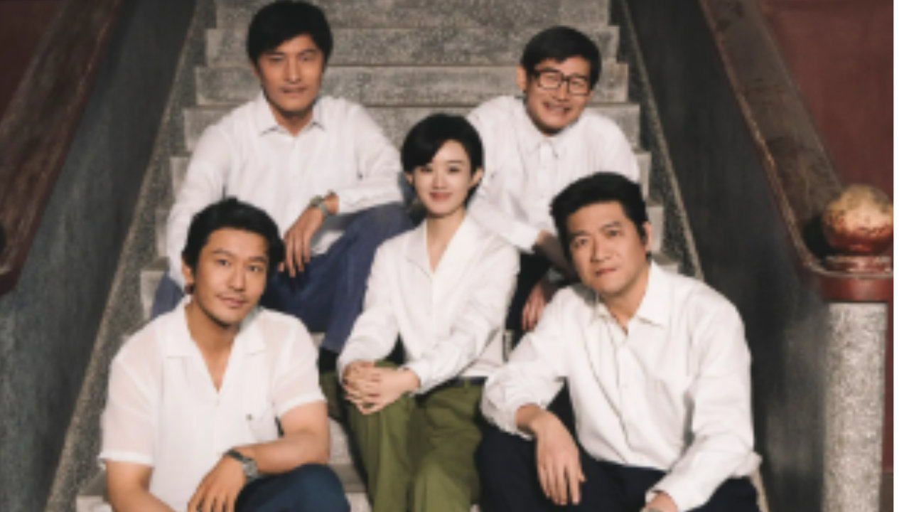 《小城大事》开播，黄晓明赵丽颖有望超越胡歌吴越的《县委大院》