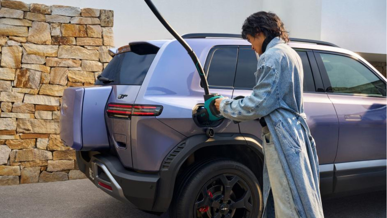 ​2026年必买A级纯电SUV 方程豹钛3闪充版上市15万起