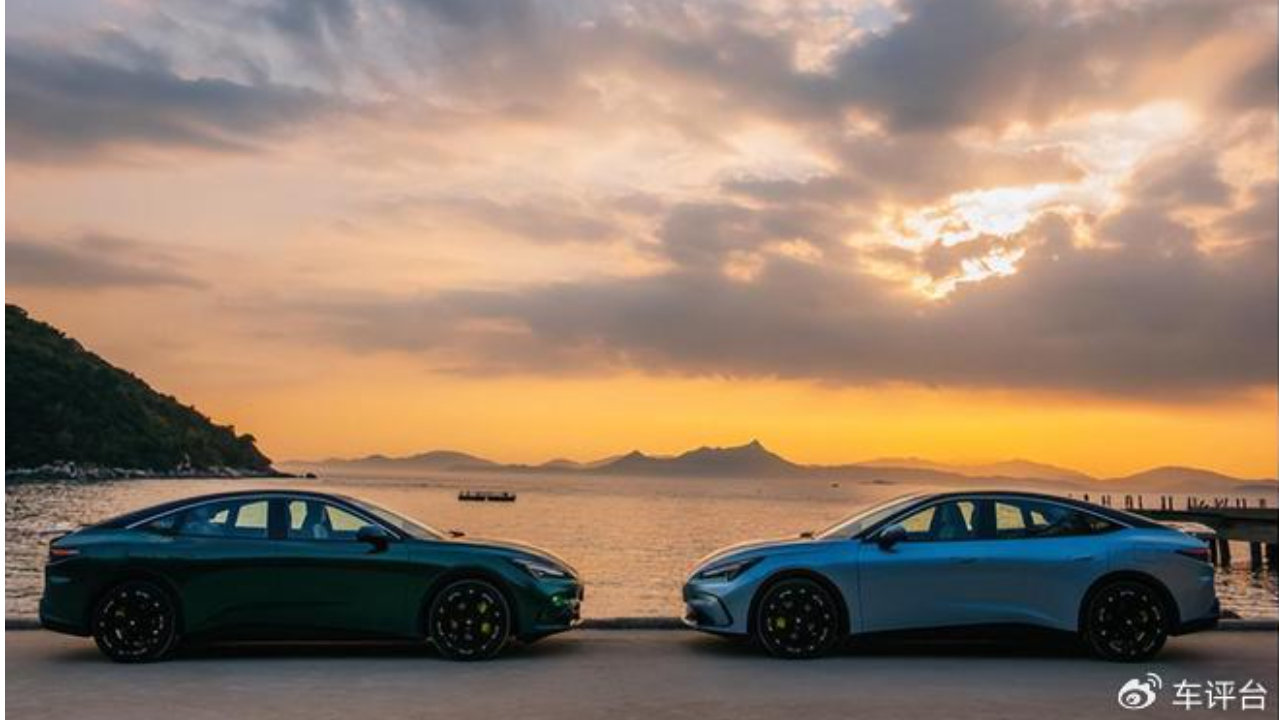车评台|随律动尽掌控 AI高性能宽体轿跑极狐全新阿尔法S5飒爽登场