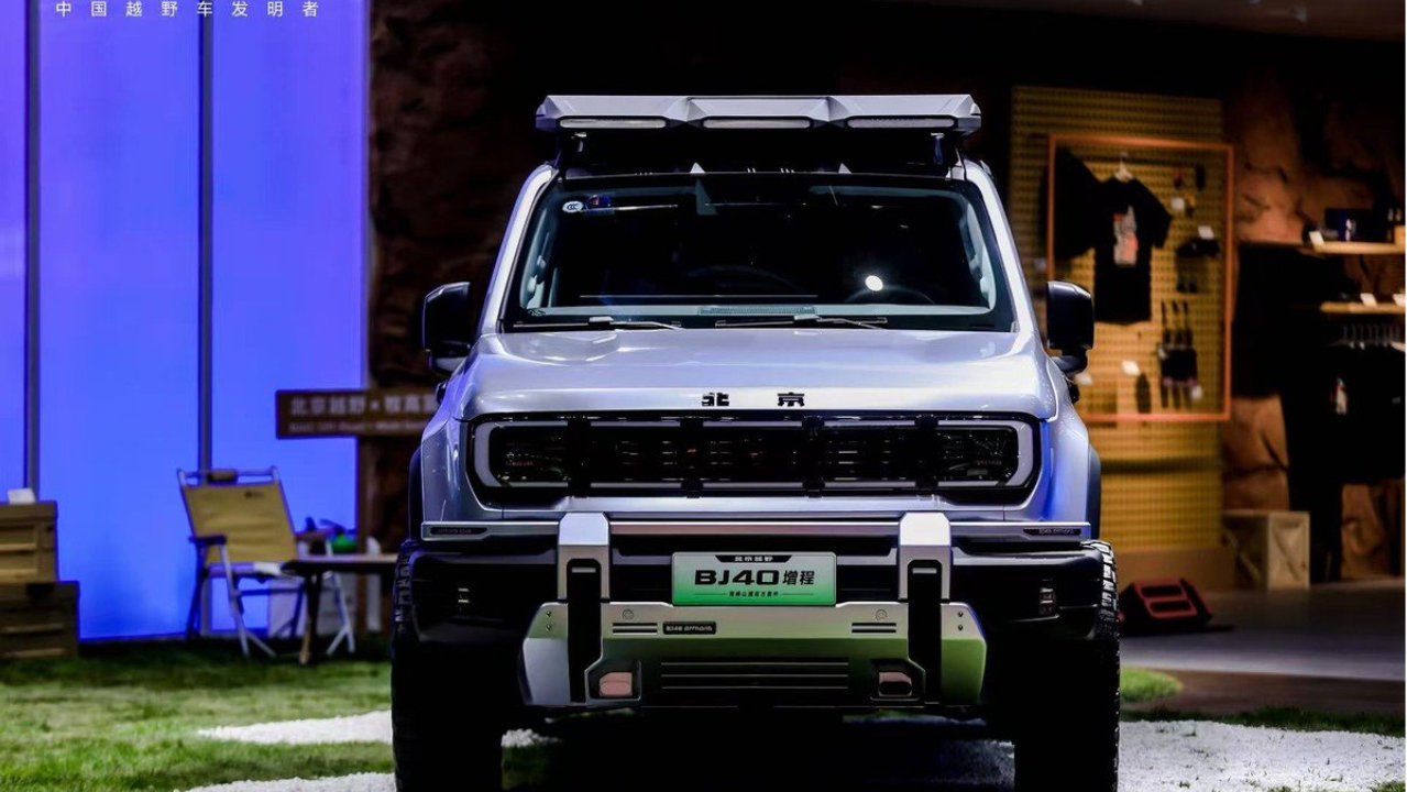 经典之上再启新程！BJ40增程长续航版预售价21.48万元！