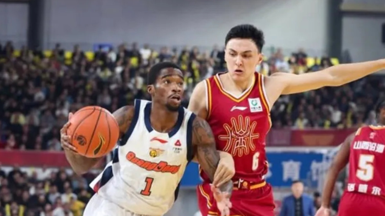 广东小外2选1,北京签1米96后卫,山东官宣新教练,广州新援抵达 广东小外2选1,北京签1米96后卫,山东官宣新教练,广州新援抵达