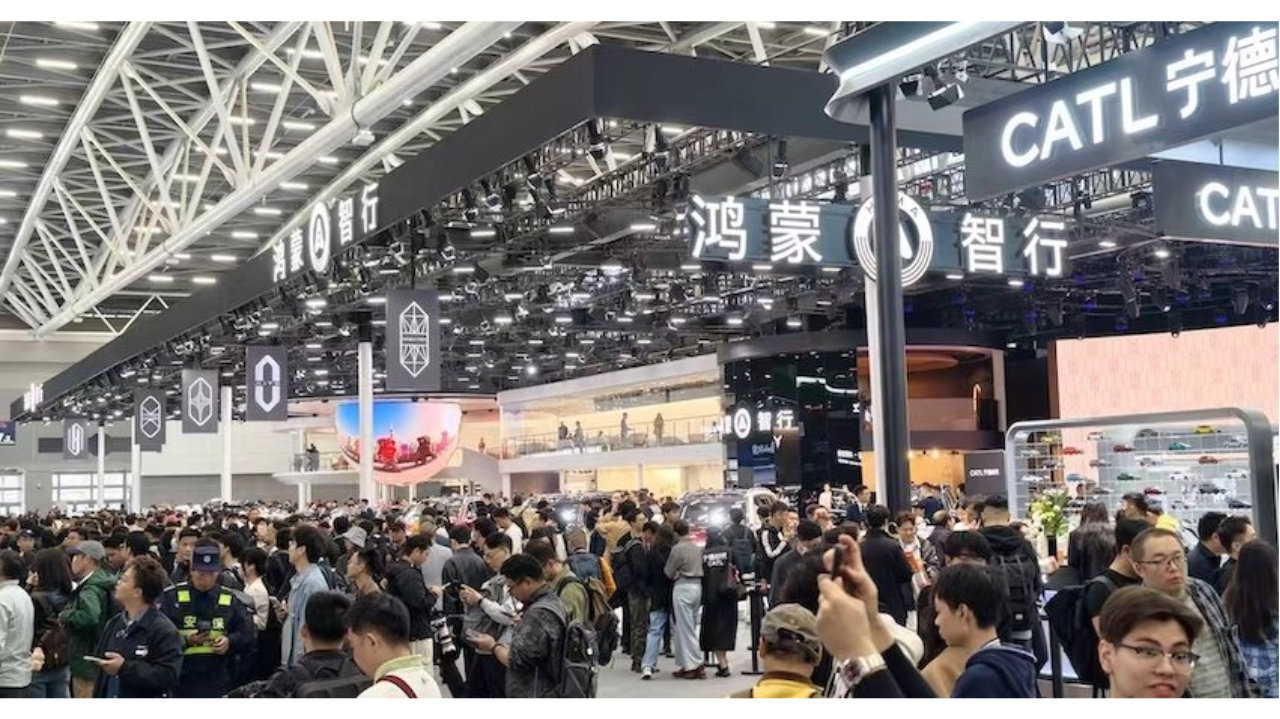 鸿蒙智行零跑双双创新高！小米月销连超蔚小理，车市排位大洗牌