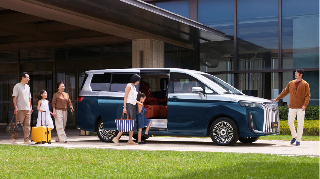 限时价12.98万元起，全场景舒享大型MPV锐胜M8正式上市